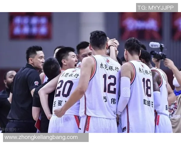 北京与深圳排球队赛后复盘分析灵活性对决的关键因素与战术启示